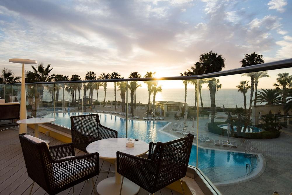 HILTON MALTA — 4