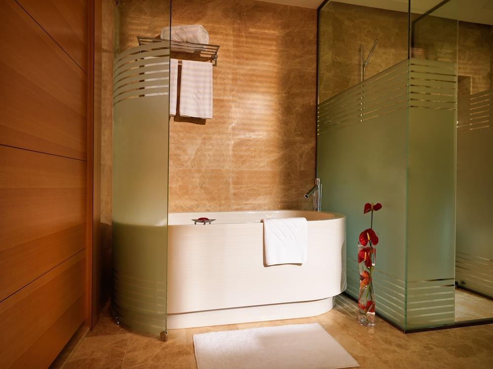 Bilgah Beach Hotel — 4