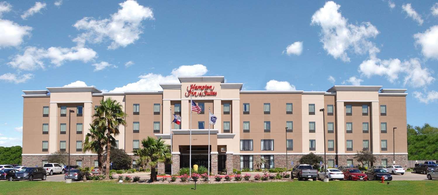 Hampton Inn & Suites Bay City, TX — 10