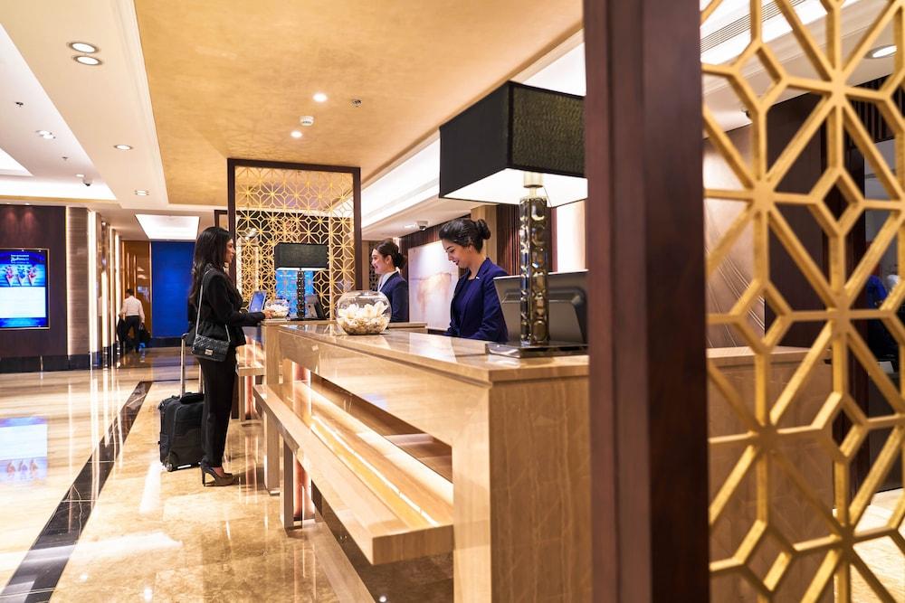 The Diplomat Radisson BLU Hotel, Residence and Spa — 10