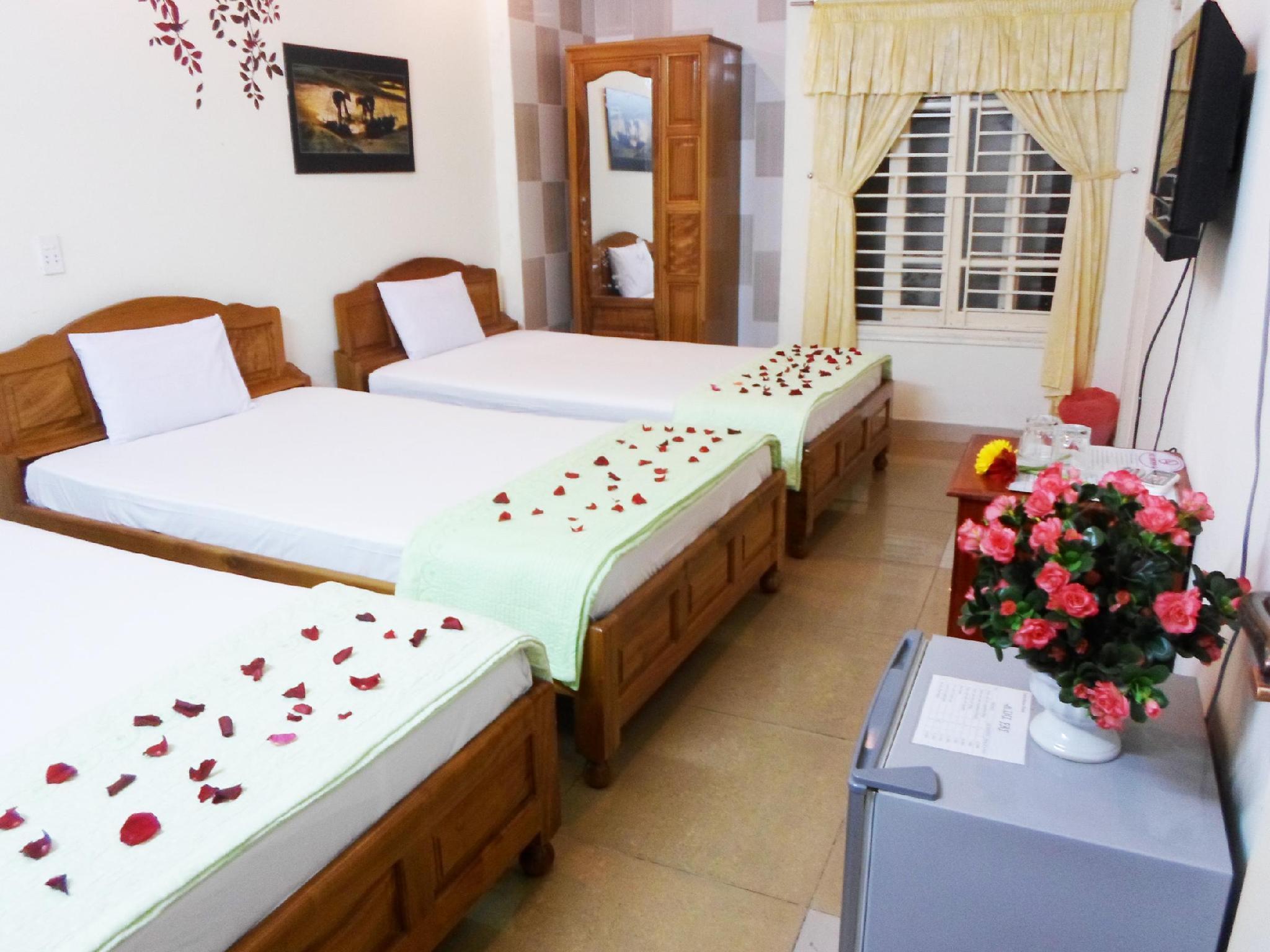 Lucky House Hotel — 5