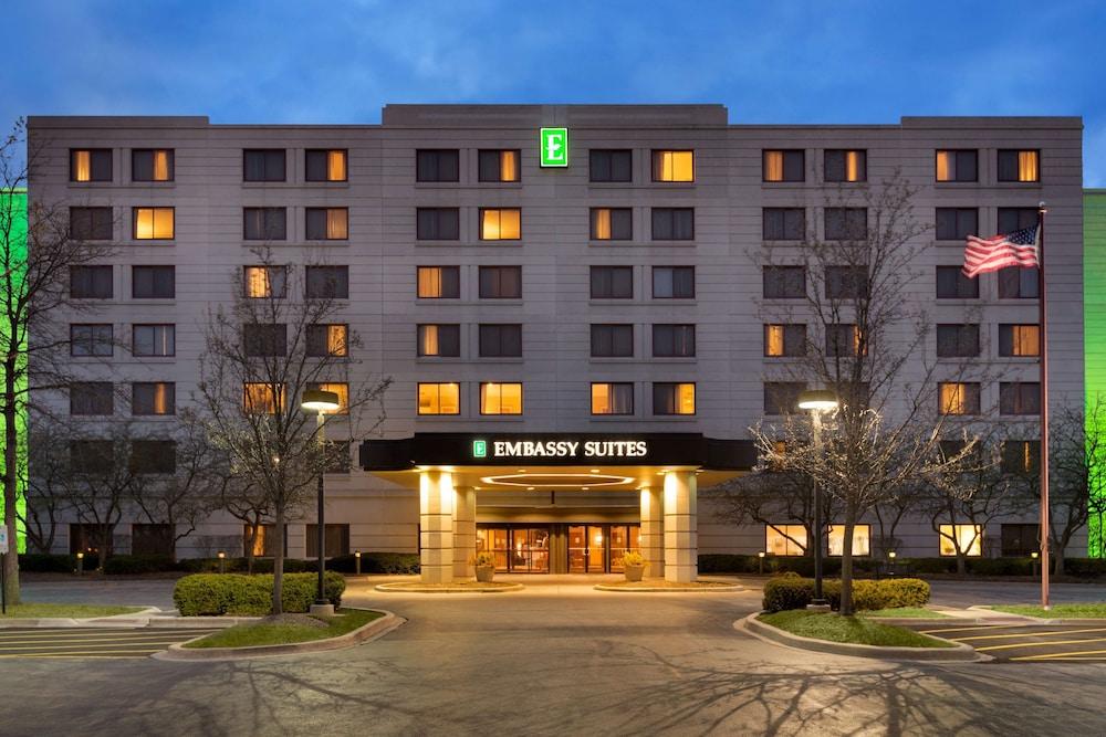 Embassy Suites by Hilton Chicago North Shore Deerfield — 6