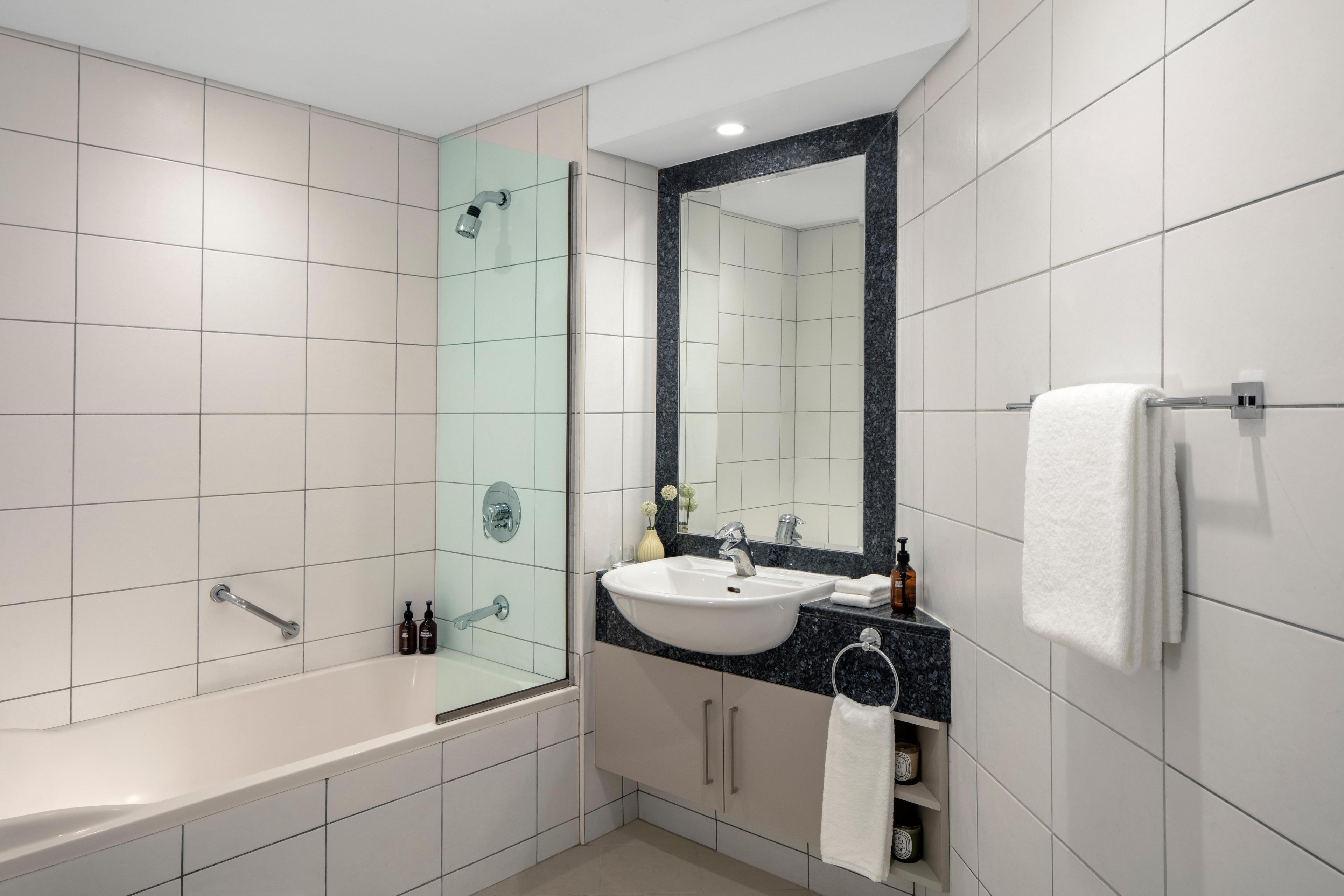 Staybridge Suites Dubai Financial Centre, an IHG Hotel — 9