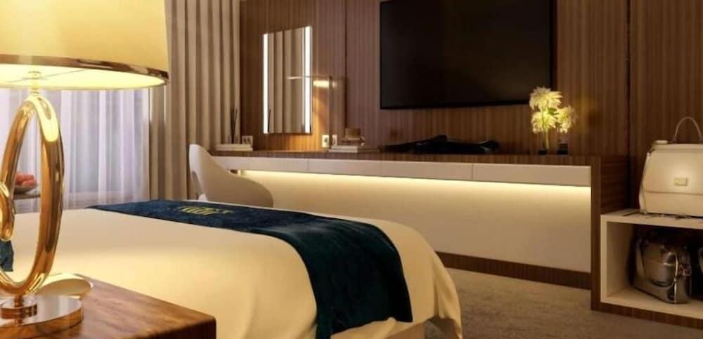 Al Hayat hotel — 9