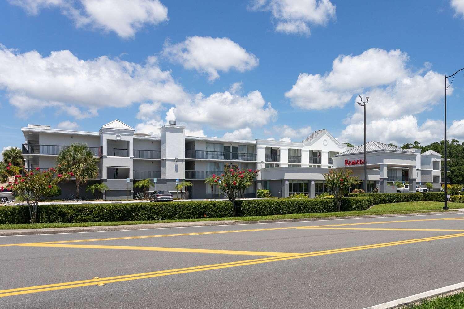 Ramada by Wyndham Altamonte Springs Near I-4 — 2