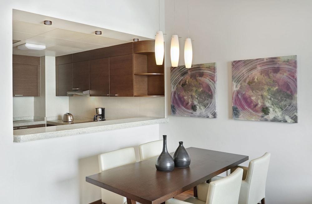 Hyatt Place Dubai Al Rigga Residences — 9