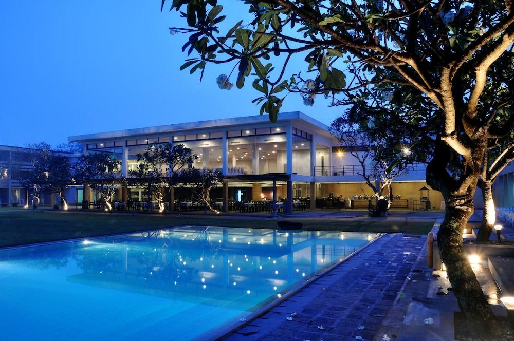 Pegasus Reef Hotel — 8