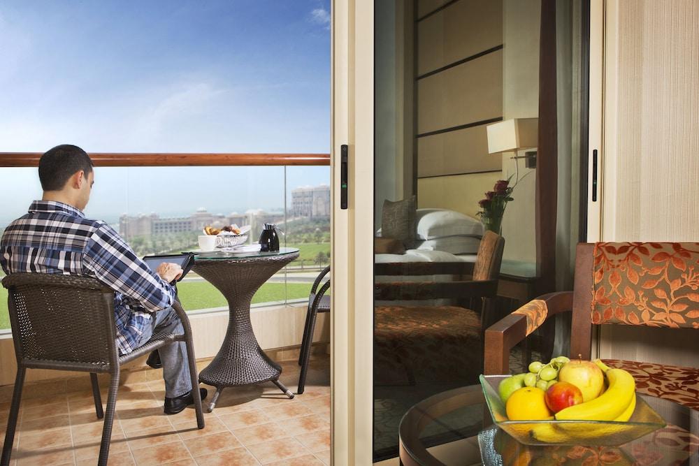 Khalidiya Palace Rayhaan by Rotana — 10
