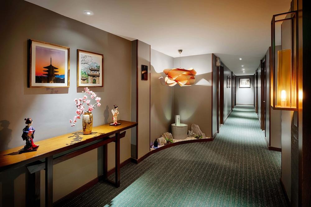 Silverland Sakyo Hotel — 10