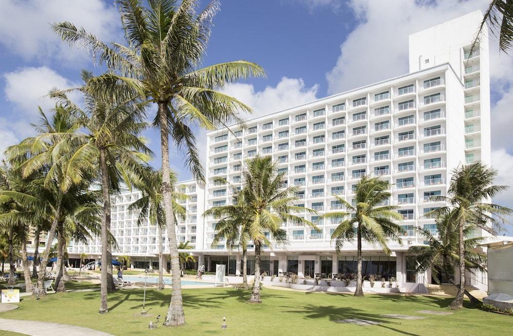 Crowne Plaza Resort Guam — 4