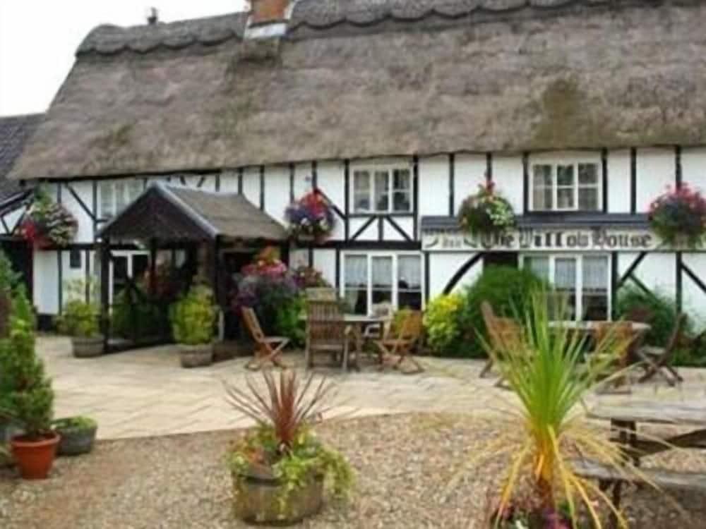 The Willow House — 4