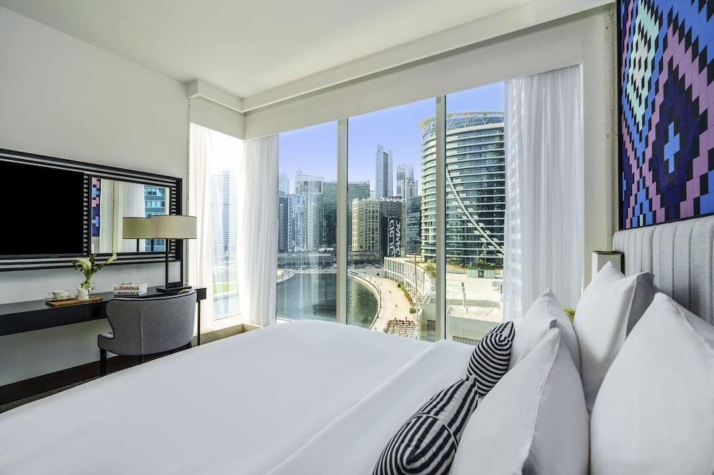 Pullman Dubai Downtown — 10