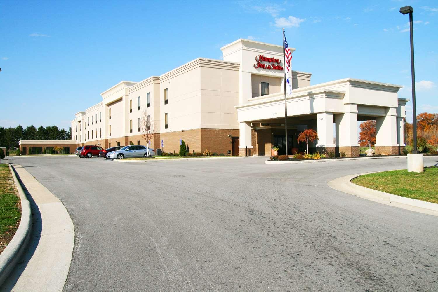 Hampton Inn & Suites Fremont — 2