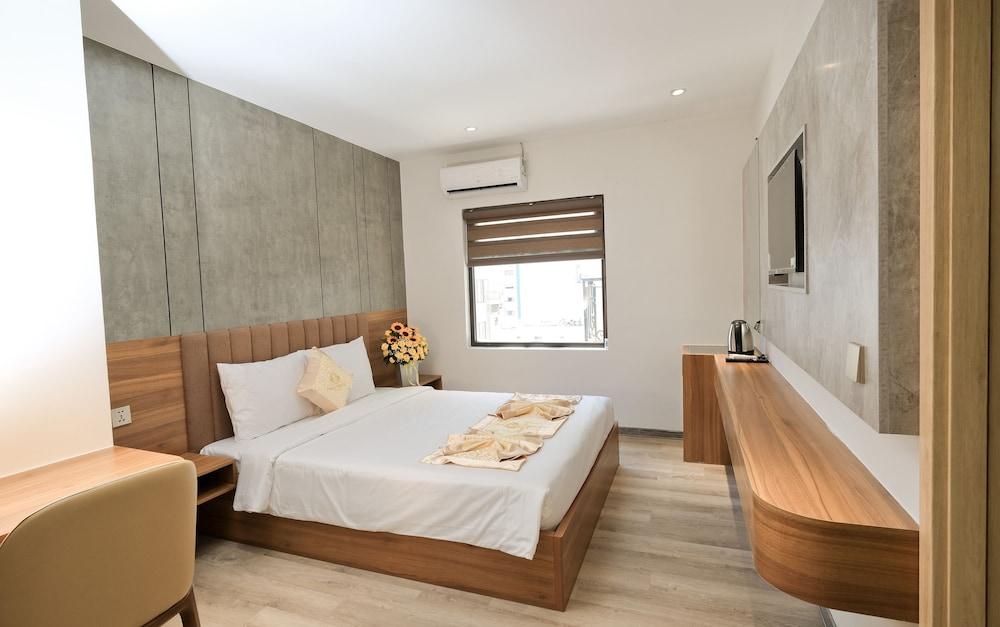 Prague Nha Trang Hotel — 8