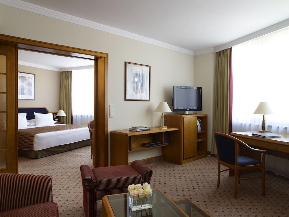 Grand Hotel Prague Towers — 8
