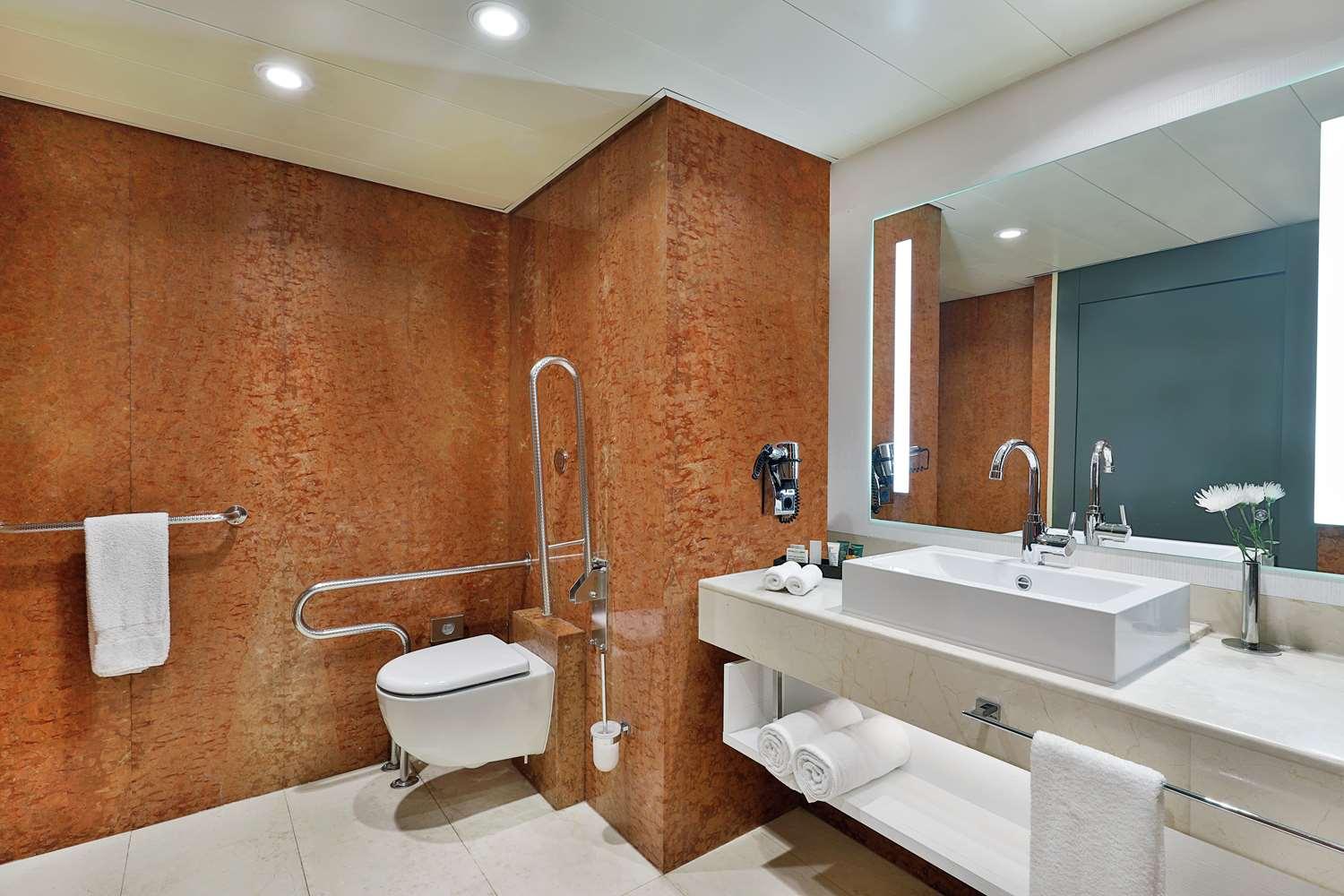 Transcorp Hilton Abuja 140814 — 10