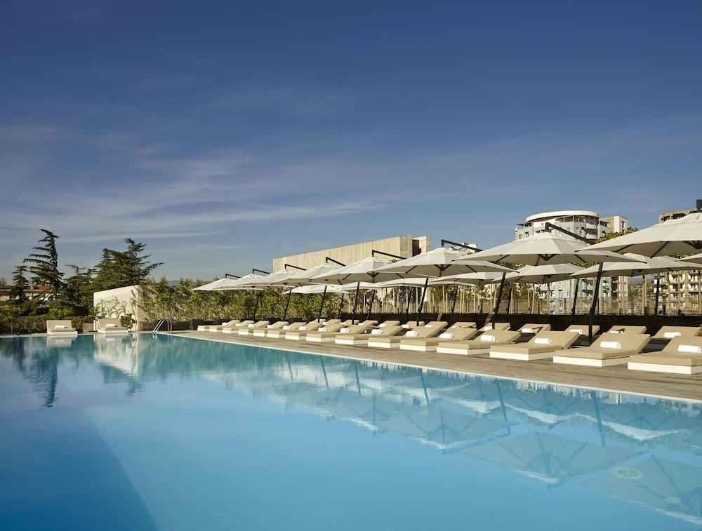 Holiday Inn Tbilisi 814815