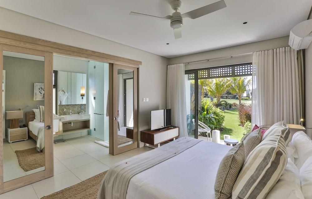 The Bay Club at Anahita — 9