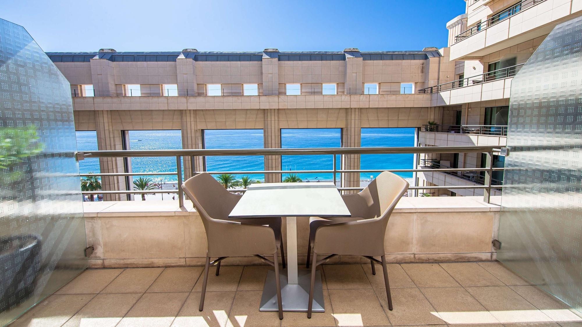 HYATT REGENCY NICE PALAIS DE LA MEDITERRANNEE 6854 — 6