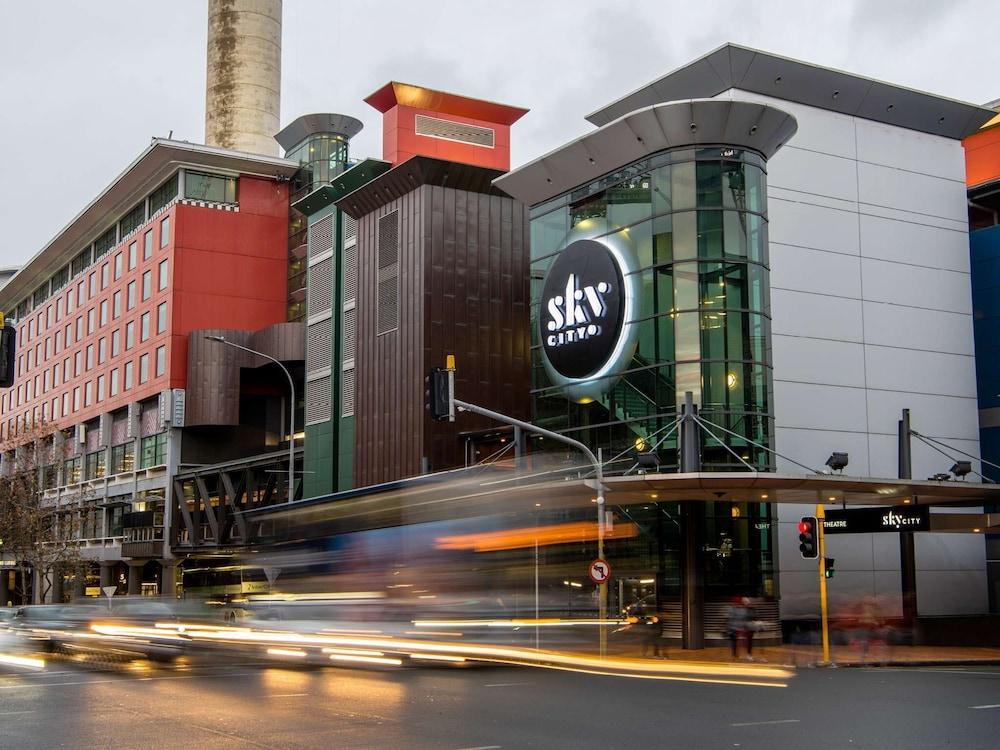 SkyCity Hotel Auckland 91920 — 9