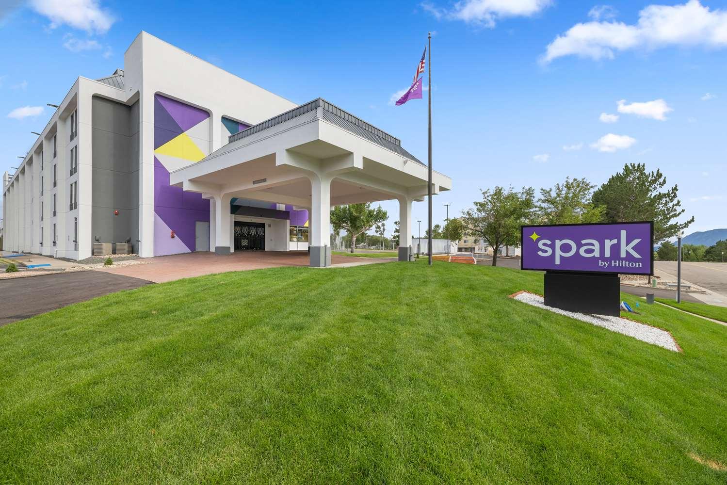 Spark by Hilton Colorado Springs I 25 Central — 6