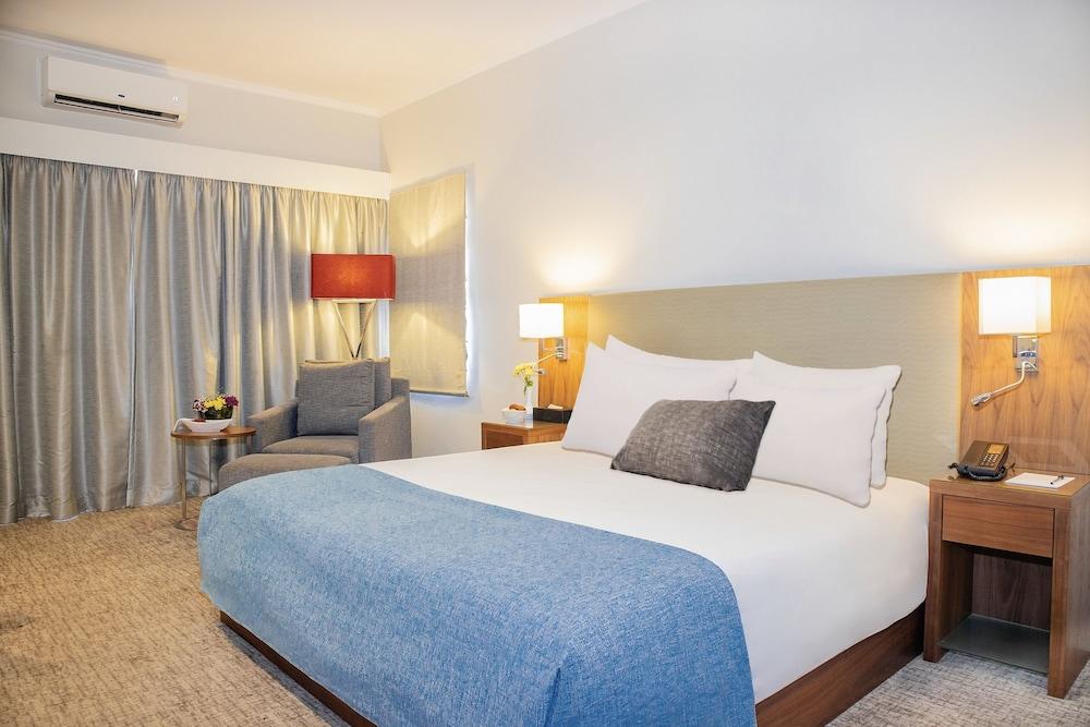Malawi Sun Hotel & Conference Centre — 6