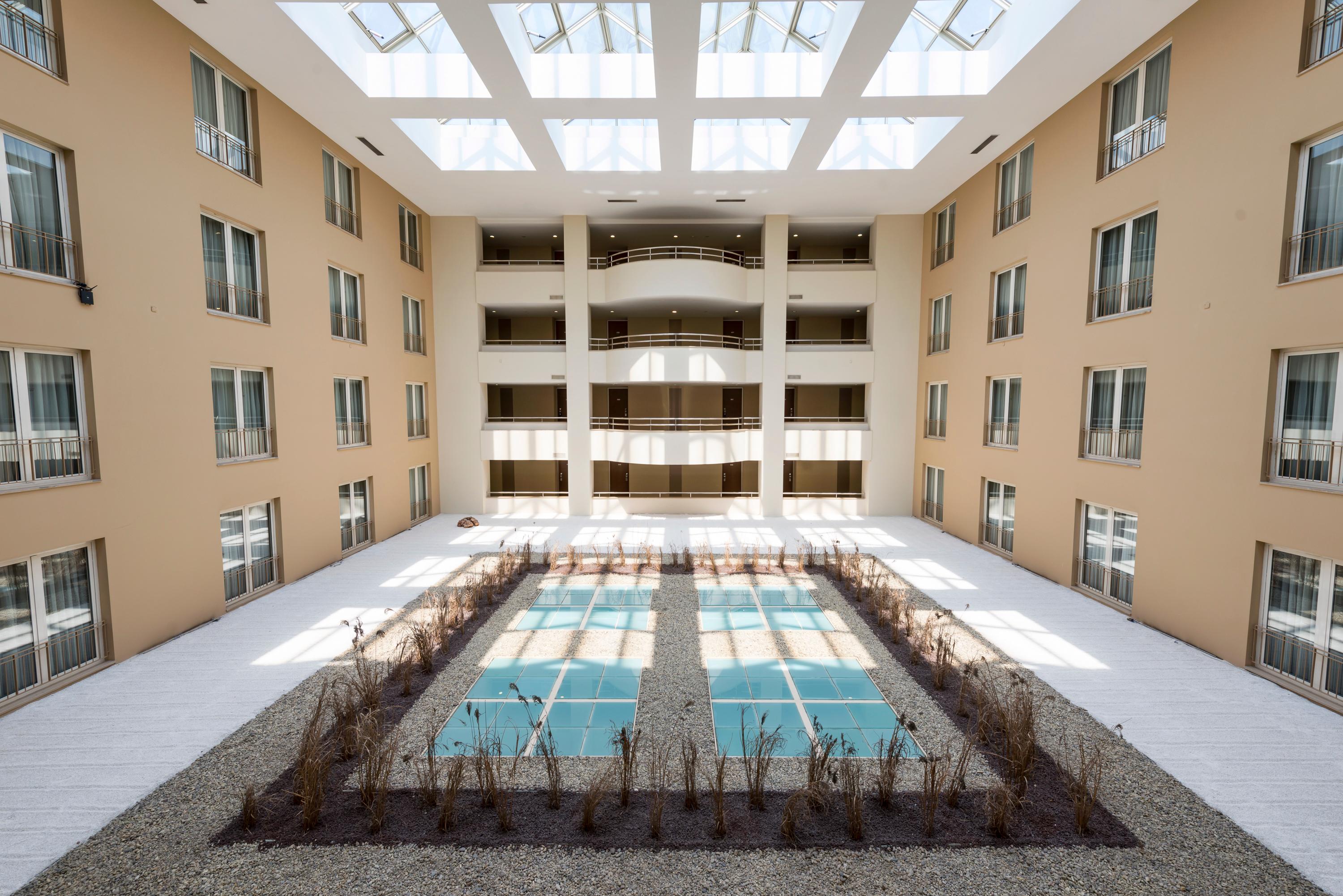 Bh Conference And Airport Hotel 30114 — 7