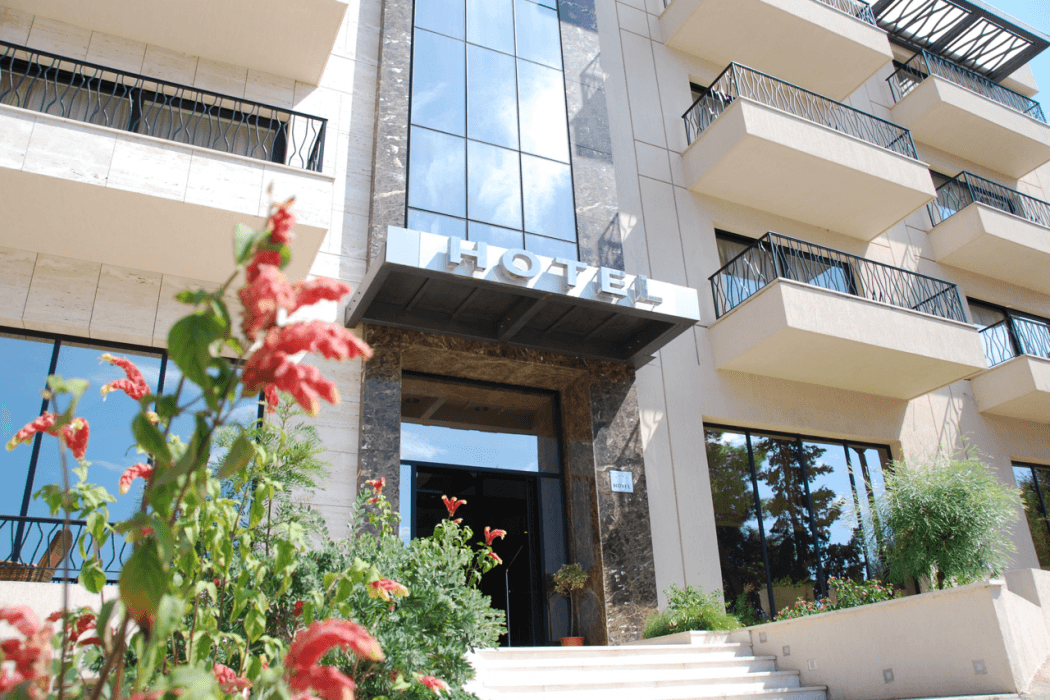 Hotel Residence — 2