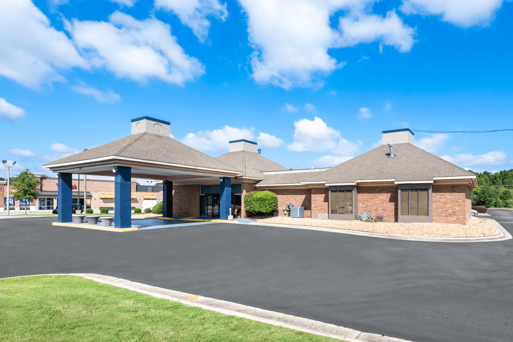 Quality Inn and Suites Fayetteville I-95, NC — 2