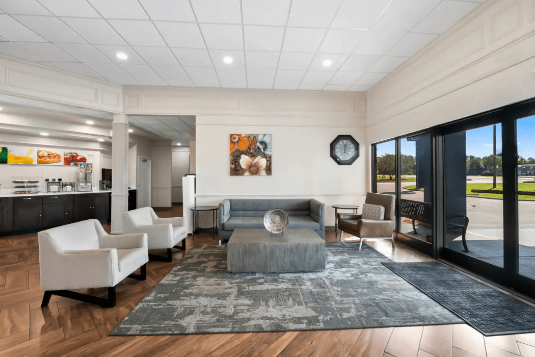 Quality Inn and Suites Fayetteville I-95, NC — 6