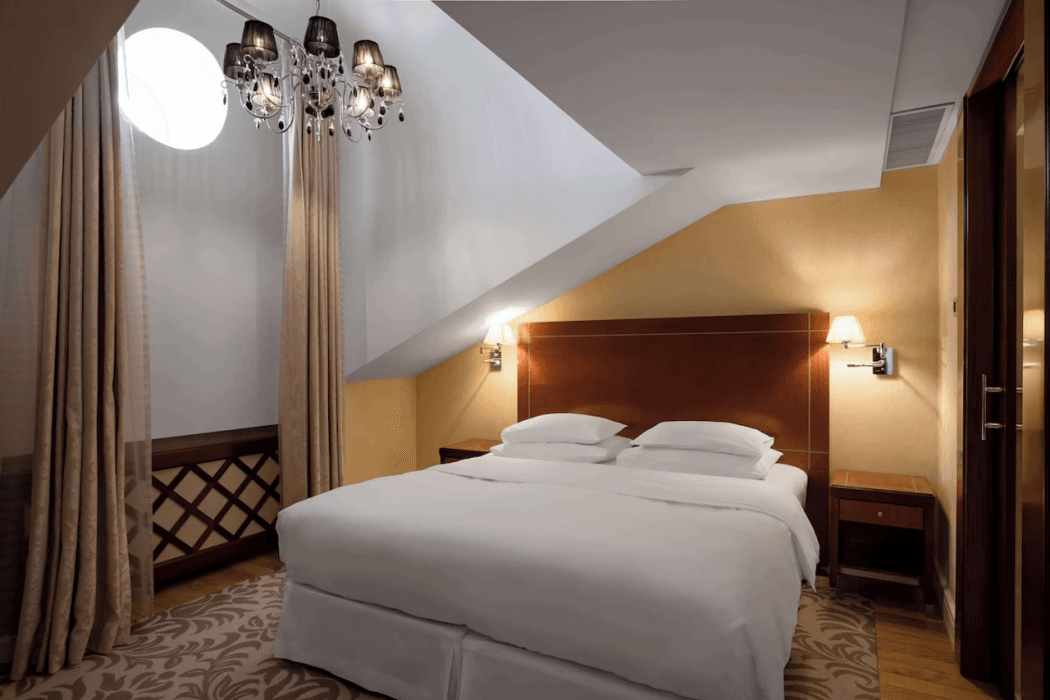 Grand Hotel Vilnius, Curio Collection by Hilton 925525 — 10